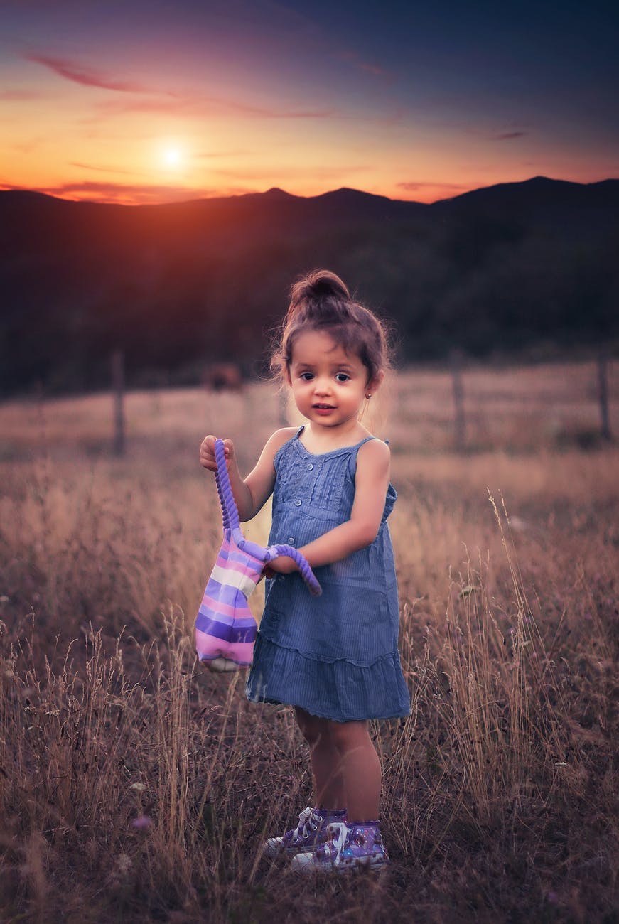 aroni-arsa-children-little